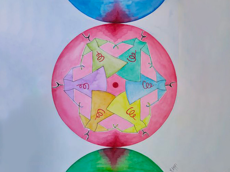 il disegno di tre cerchi colorari, dentro al cerchio centrale il disegno di abiti da donna colorati